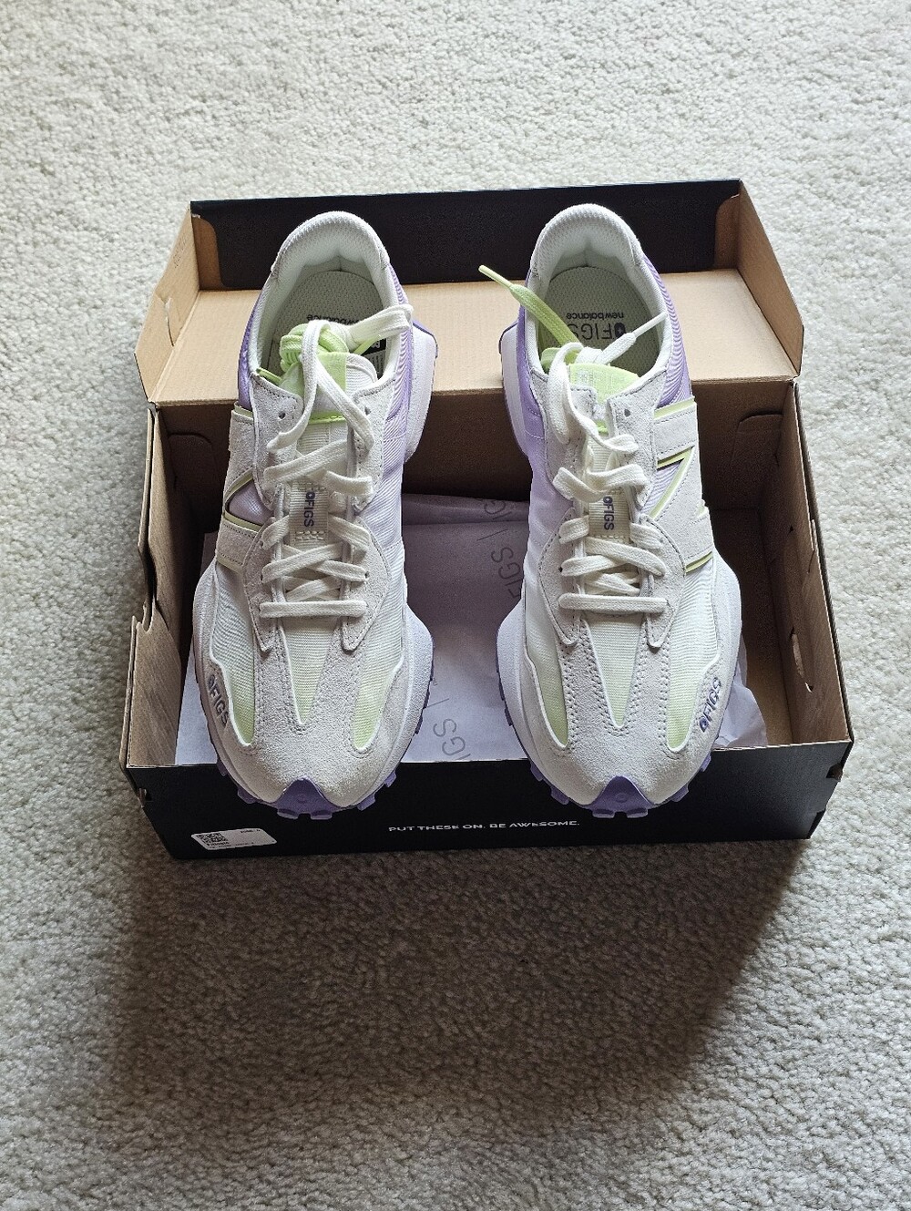 Figs/ New Balance 327 Sneakers